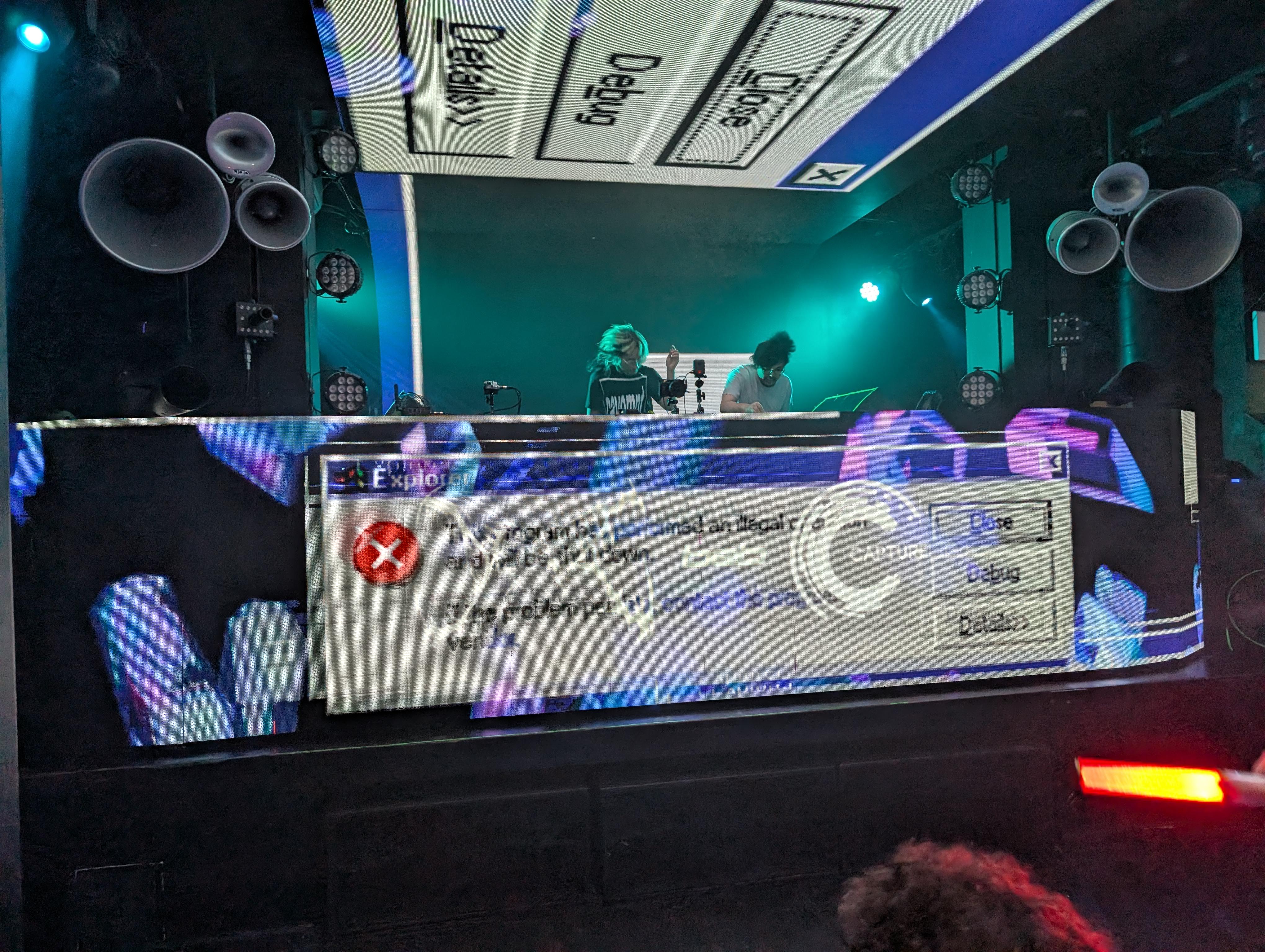 yx2 and Capturelight DJing